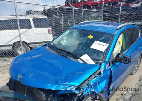 2017 Toyota Rav4 Le from USA, damaged, VIN JTMZFREV3HJ143643